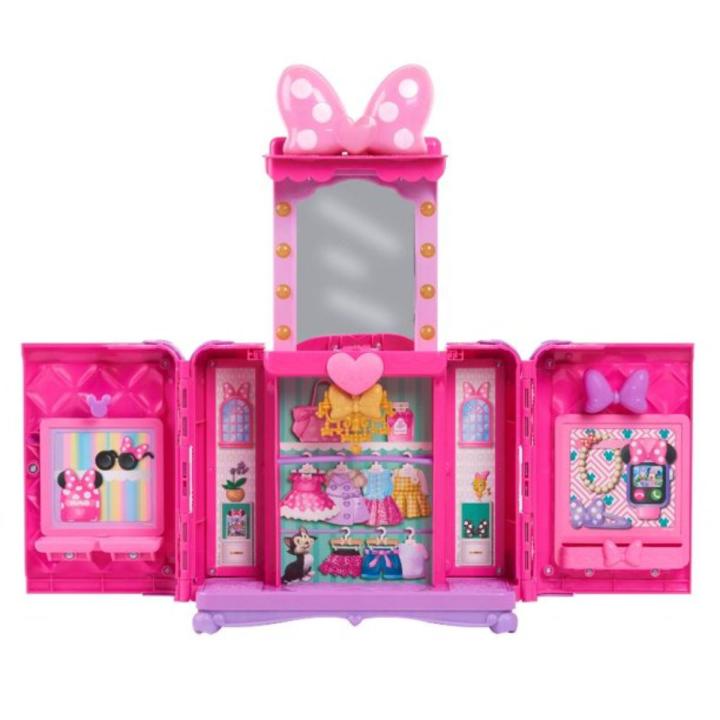 Mickey Mouse Sweet Reveals Glam &amp; Glow Playset
