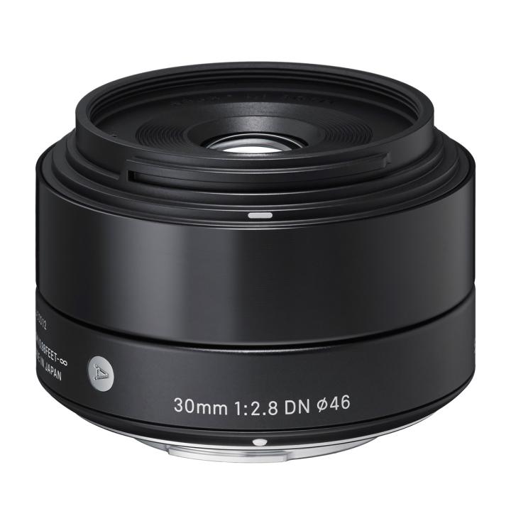 Sigma 30mm F2.8 Dn Art Lense for Canon